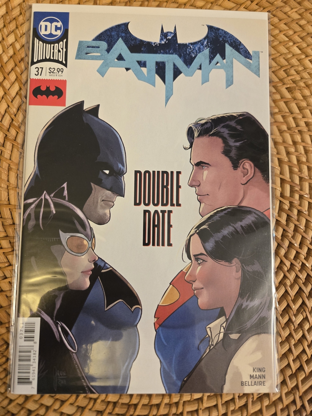 C02 2018 Batman #37 🦇 Double Date DC Universe Rebirth Sealed Comic